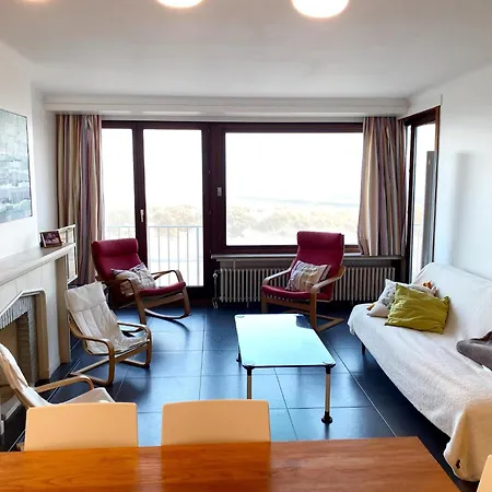 Apartment Horizon 0501 Located On The Sea *